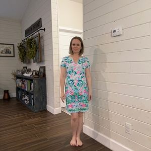 Lilly Pulitzer White Holding Court pattern dress
